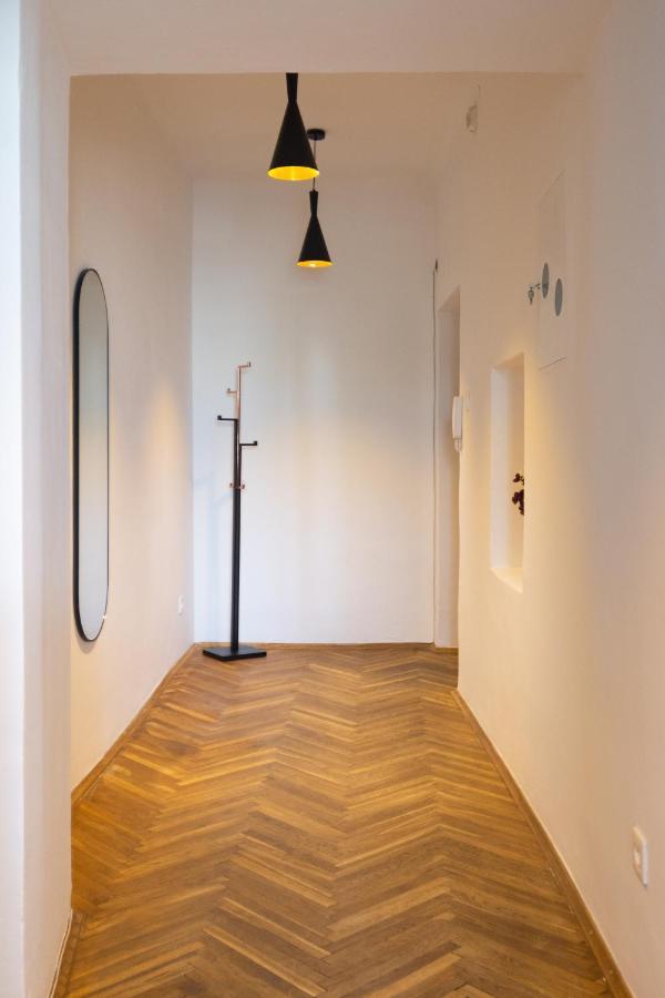 Old Town Charming Cozy Fully Equipped Apartamento Cracovia Exterior foto