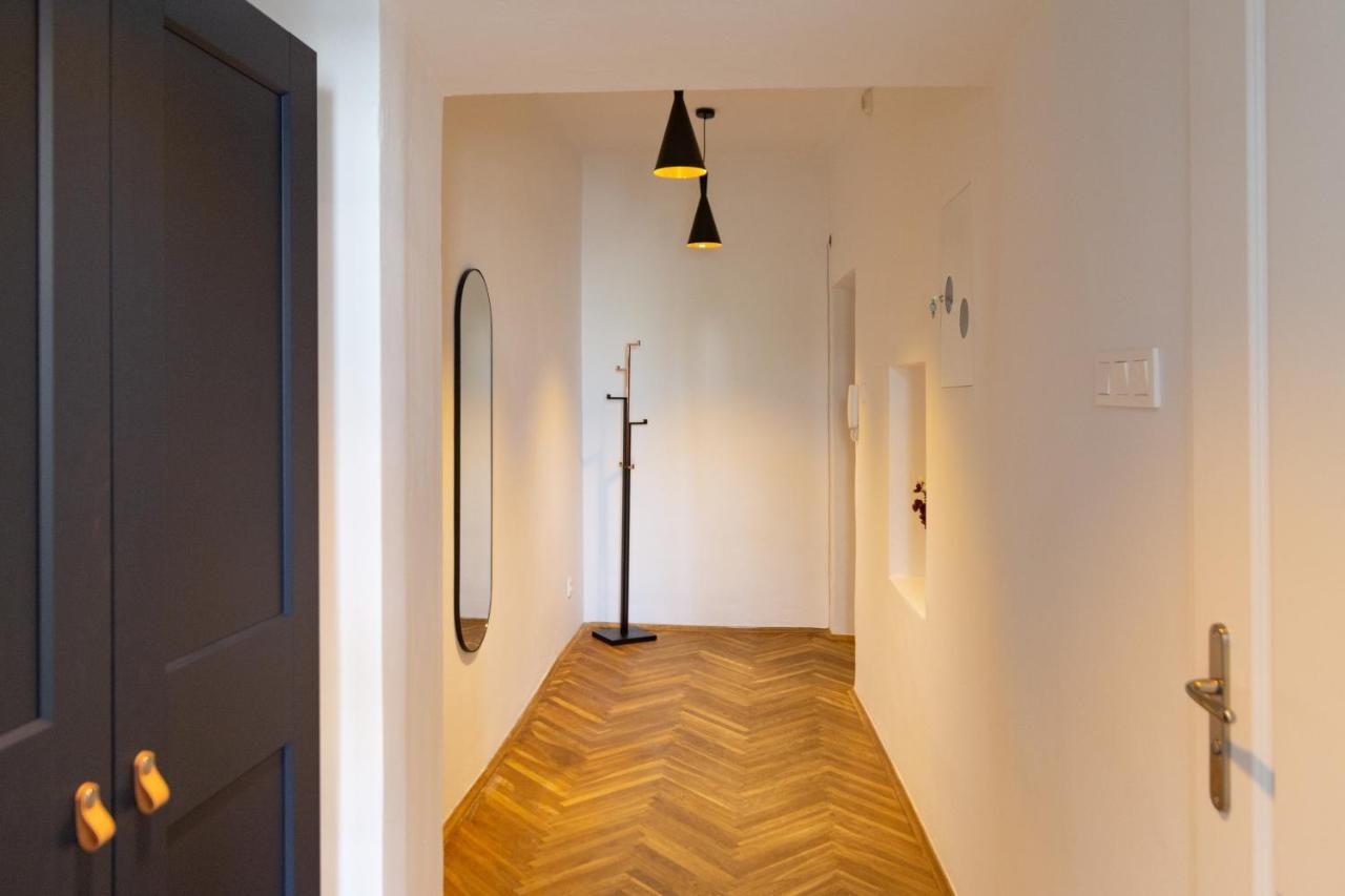 Old Town Charming Cozy Fully Equipped Apartamento Cracovia Exterior foto